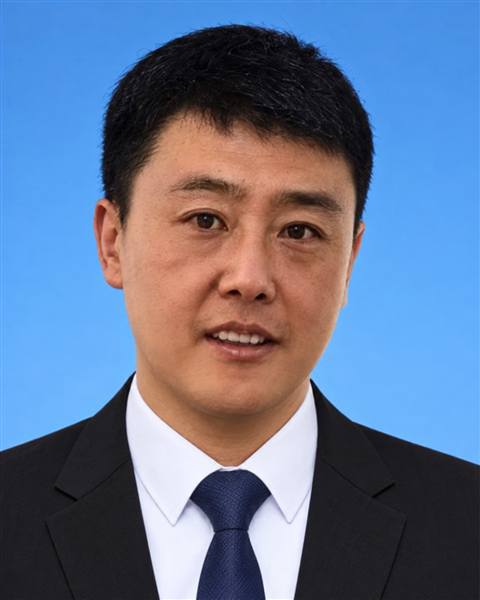 康兆洋