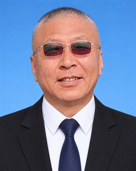 袁颐松