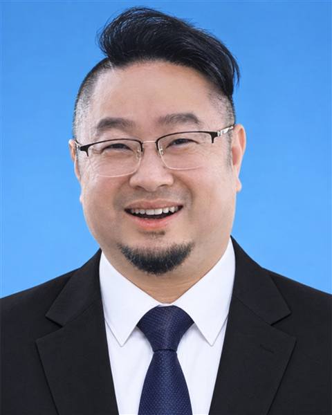 雷华